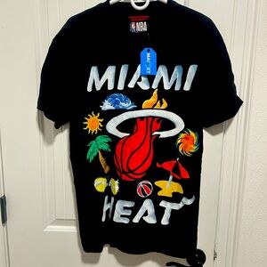 Miami Heat Market Studies M NWT